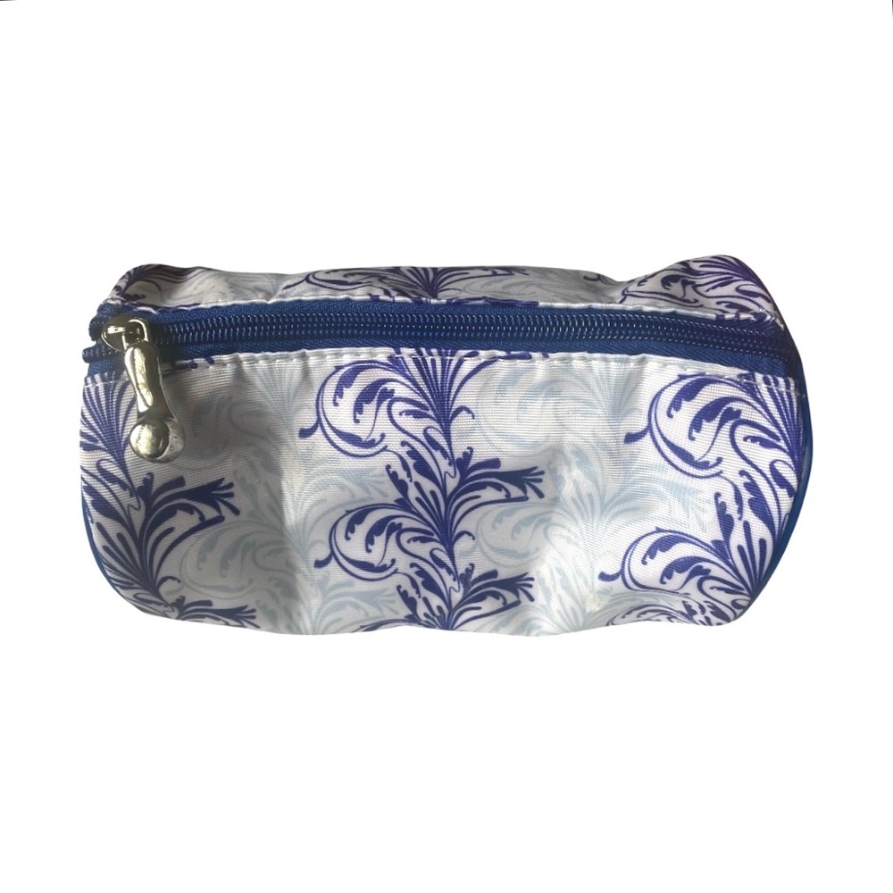 Clarisonic Blue and White Skincare Travel Bag